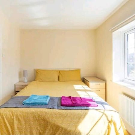 Ensuite Room Near Canal 사우스올 외부 사진
